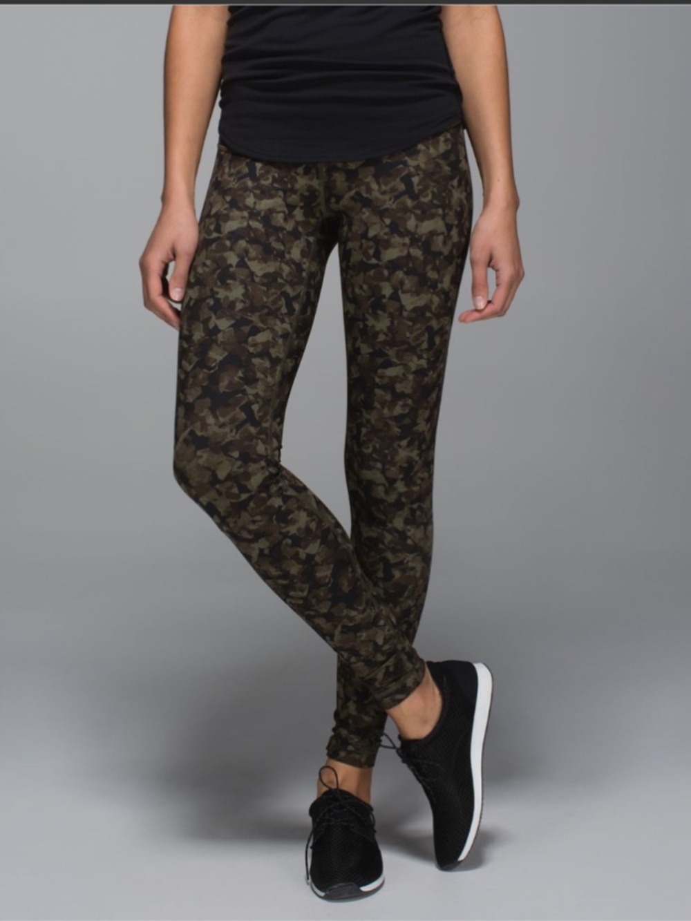 Lululemon Wunder Under Pant (Roll Down) - mystic jungle fatigue green black
